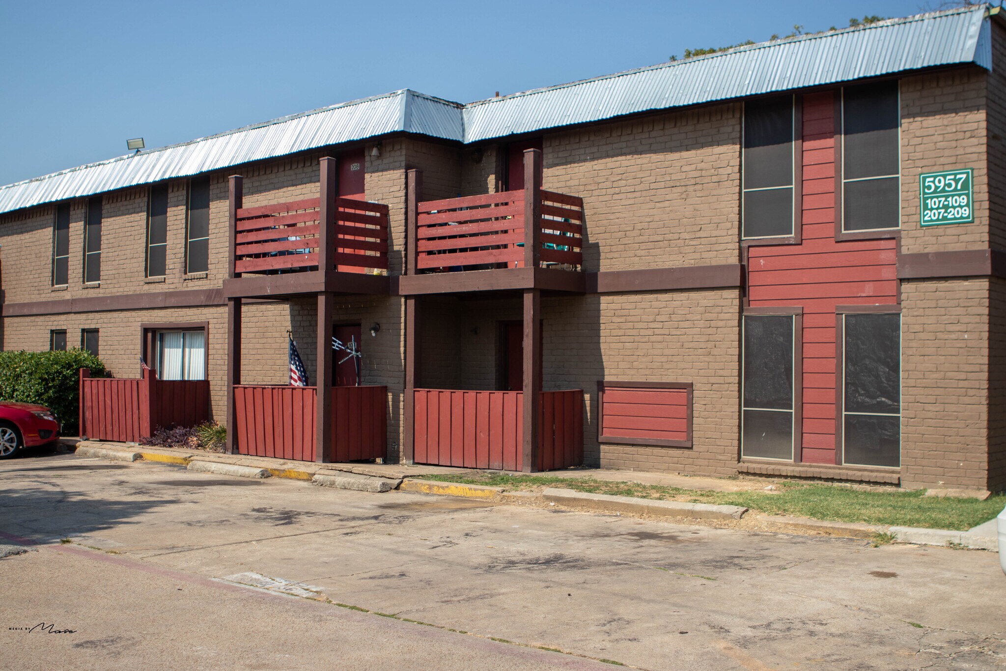 5959 Meadowbrook Dr, Fort Worth, TX 76112 Multifamily for Sale