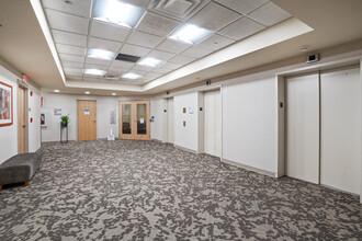 477 Cooper Rd, Westerville, OH for lease Interior Photo- Image 1 of 11