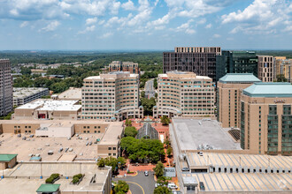 11921 Freedom Dr, Reston, VA - aerial  map view