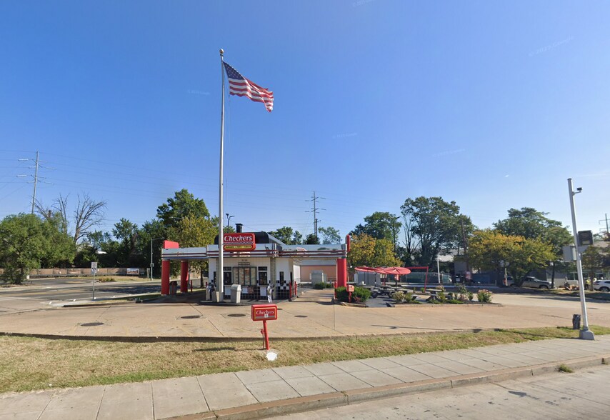 2300 New York Ave NE, Washington, DC for lease - Building Photo - Image 1 of 3