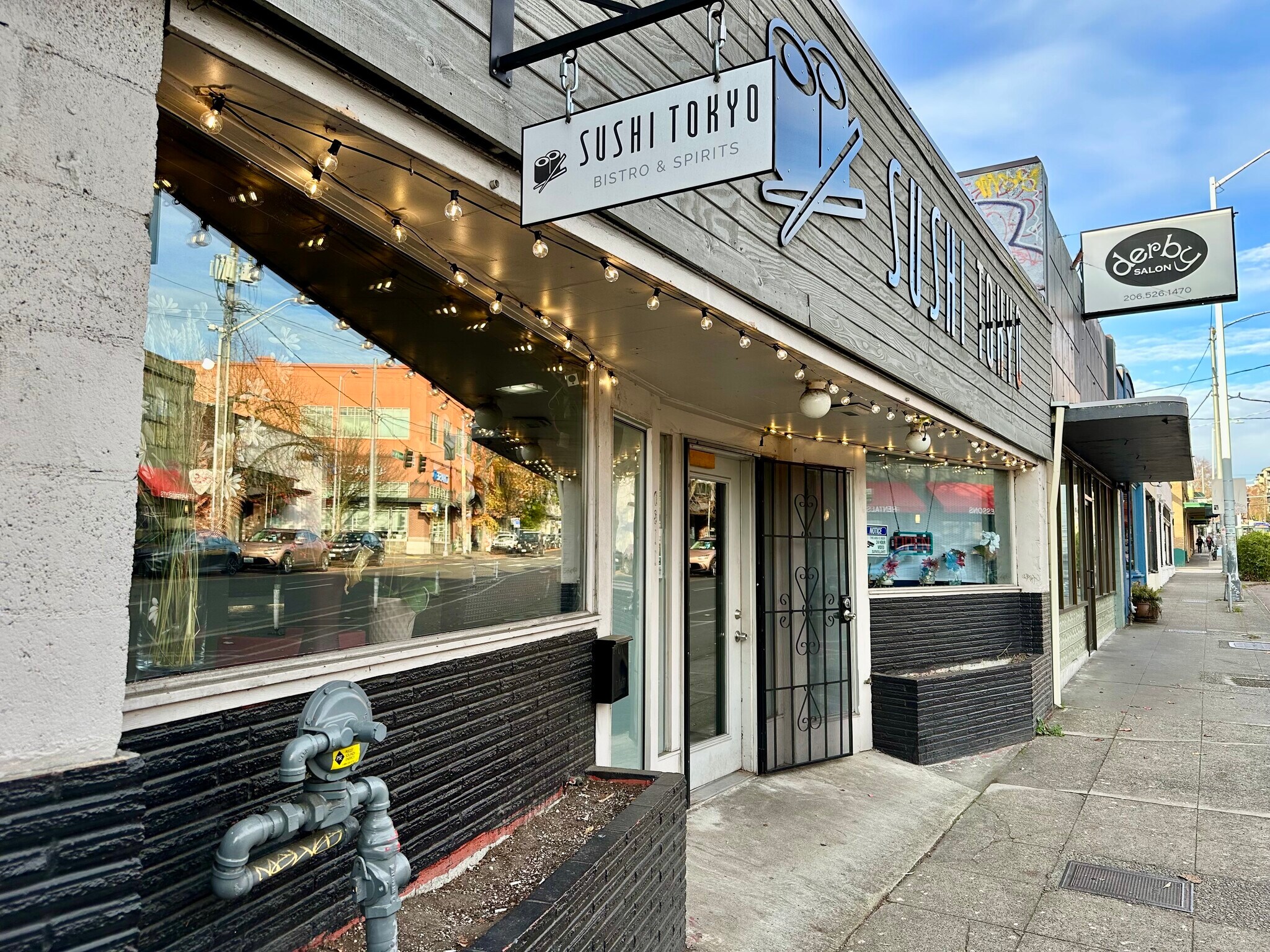 6311 Roosevelt Way NE, Seattle, WA for lease Building Photo- Image 1 of 2