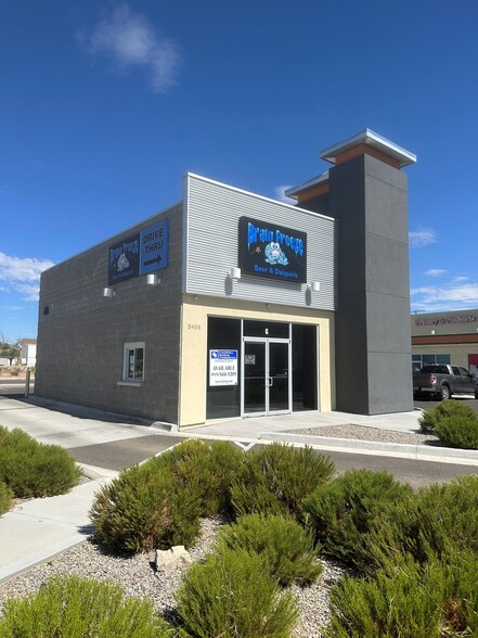 5905 Sun Valley Dr, El Paso, TX for lease - Building Photo - Image 2 of 8