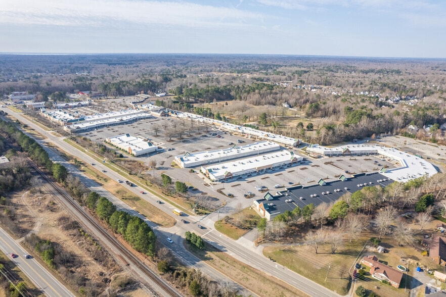 Monticello Ave, Williamsburg, VA for lease - Building Photo - Image 3 of 5