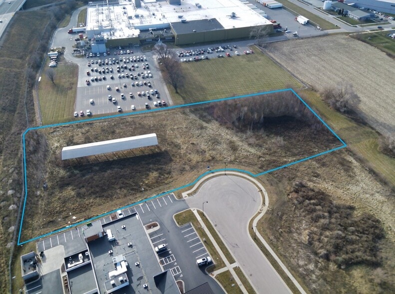 3000-3010 Ford St, Beloit, WI for sale - Building Photo - Image 2 of 4