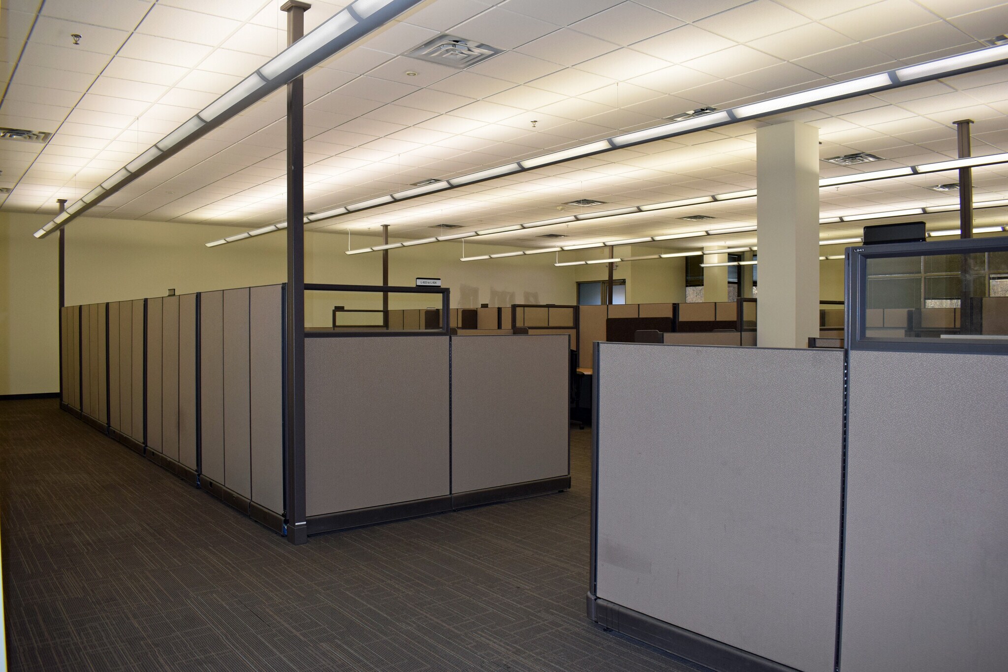 7615 Smetana Ln, Eden Prairie, MN 55344 Flex for Lease