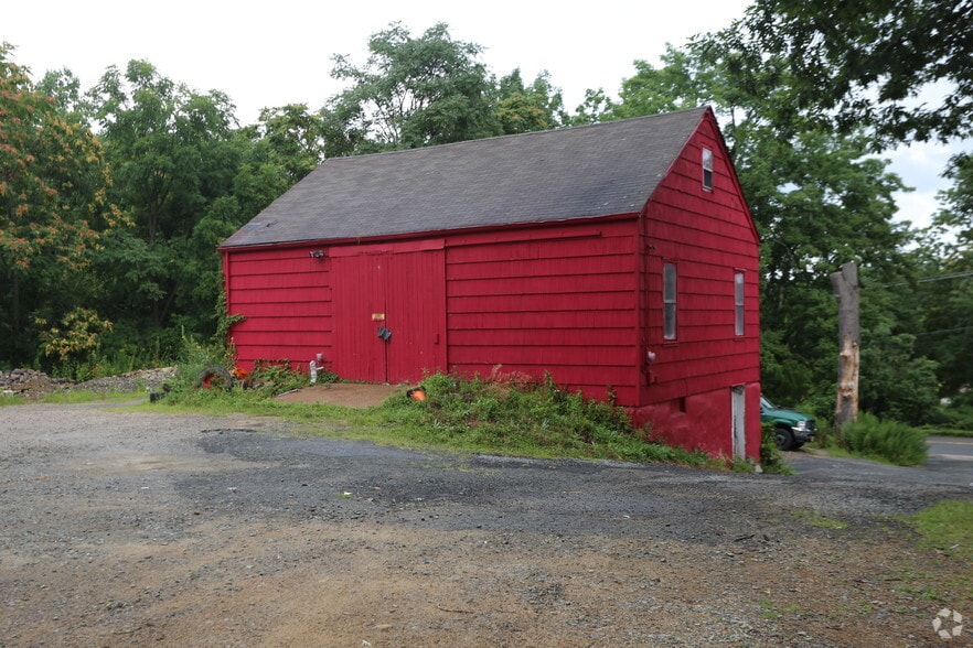 8 Mooney Rd, Ledgewood, NJ for sale - Building Photo - Image 1 of 1