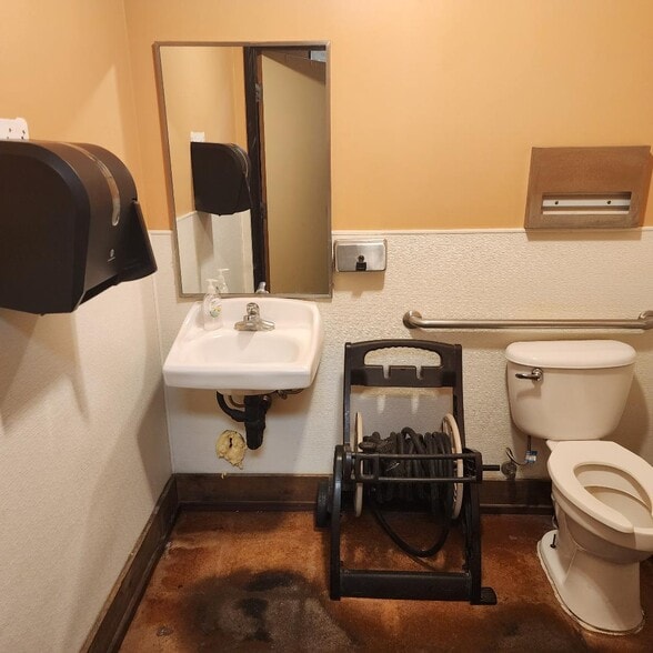 13025 W Rancho Santa Fe Blvd, Avondale, AZ for lease - Building Photo - Image 3 of 7