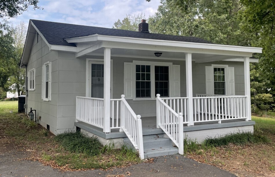 112 Cooley St, Duncan, SC for sale Building Photo- Image 1 of 1