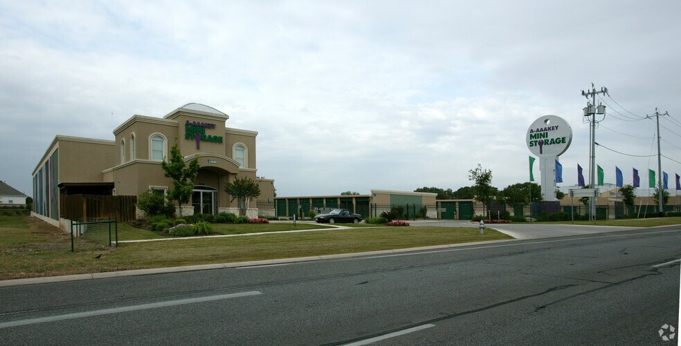 Aaa Storage San Antonio 1604 Dandk Organizer