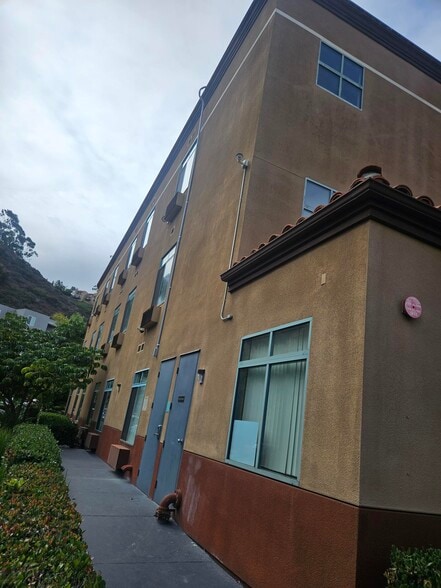 631 Camino del Rio S, San Diego, CA for sale - Building Photo - Image 1 of 14