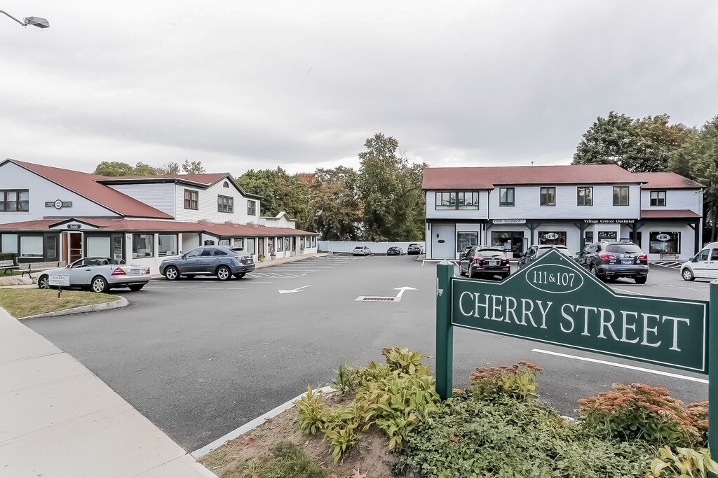107 Cherry St, New Canaan, CT for sale Primary Photo- Image 1 of 1