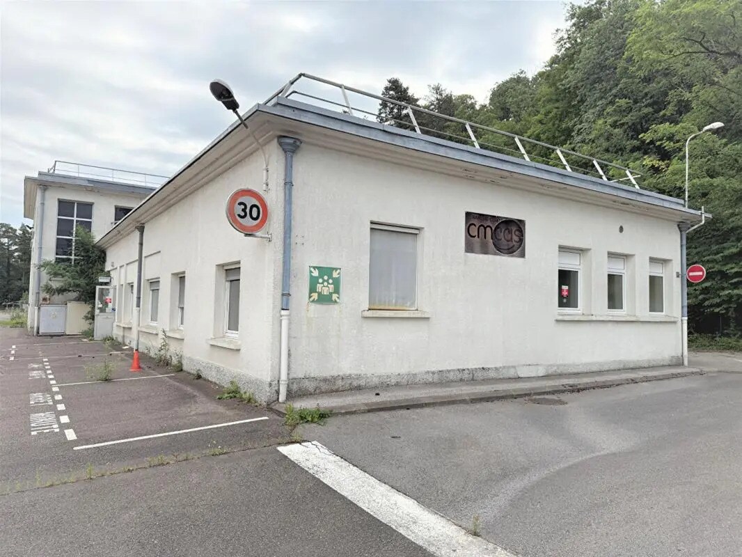 Flex in Besançon for sale Building Photo- Image 1 of 19