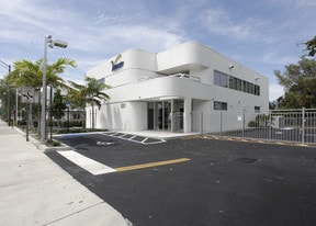 Boutique Office Building Near Downtown - Loft