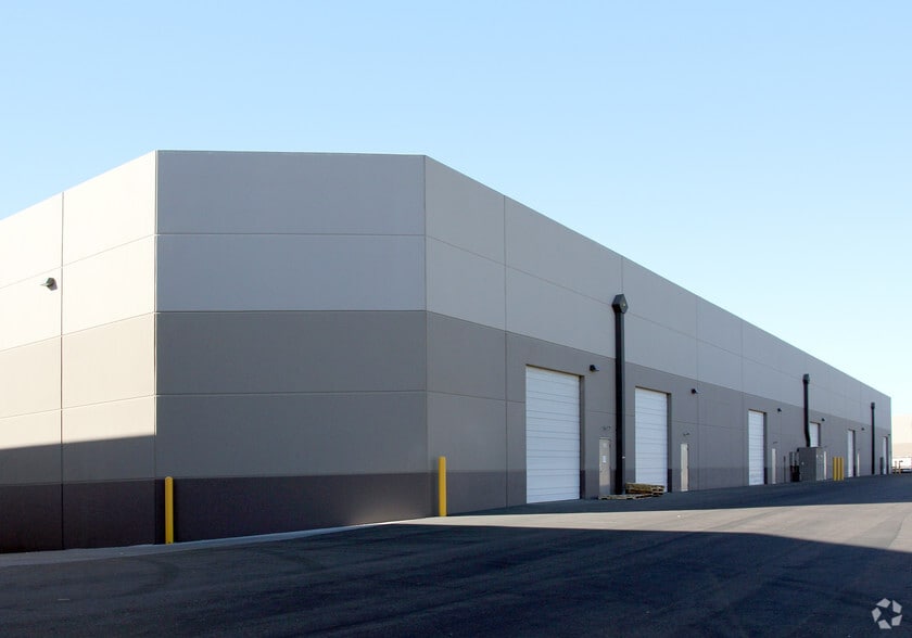 2060 S 16th St, Phoenix, AZ for lease - Building Photo - Image 2 of 5