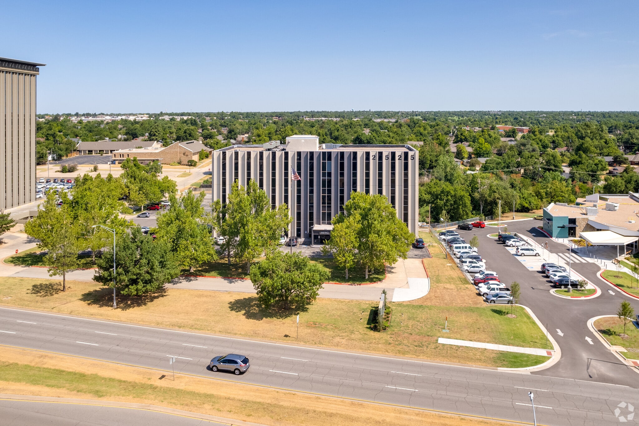 Office Depot Northwest Expressway Oklahoma City Ok 2525 NW Expressway St, Oklahoma City 73112 - Metro Business Tower