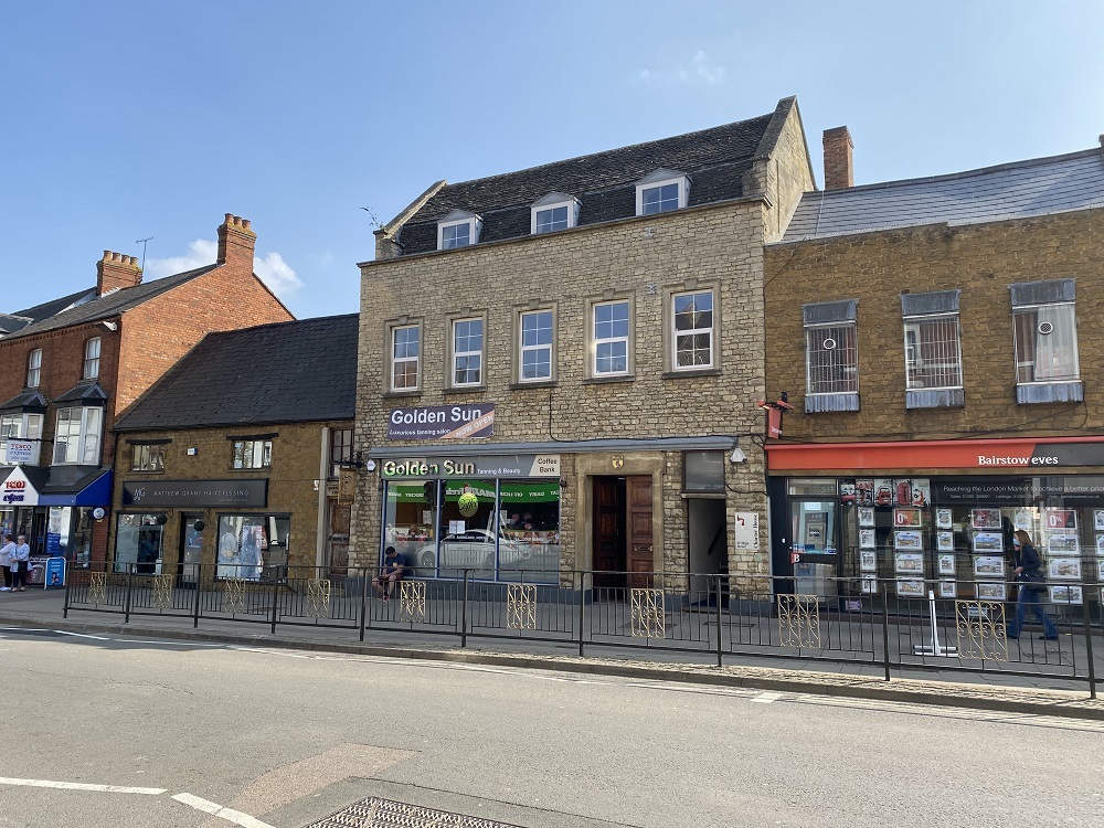 25 High St, Banbury for sale Building Photo- Image 1 of 1