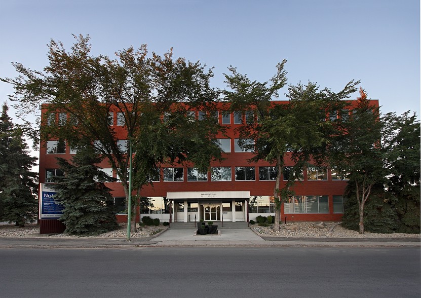 2631 28th Ave, Regina, SK for lease - Building Photo - Image 2 of 2