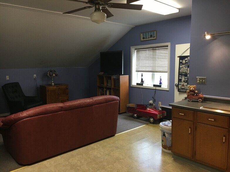 2019 Nuttal Ave, Edgewood, MD for sale - Interior Photo - Image 1 of 1