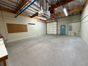 8361 E Evans Rd, Scottsdale, AZ for lease Interior Photo- Image 2 of 4