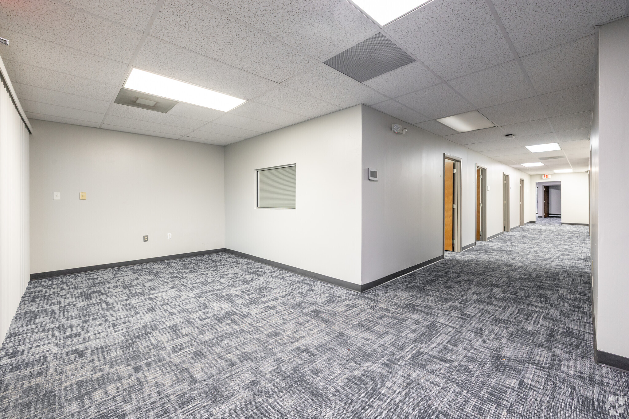 5730-5892 S Semoran Blvd, Orlando, FL for lease Interior Photo- Image 1 of 3