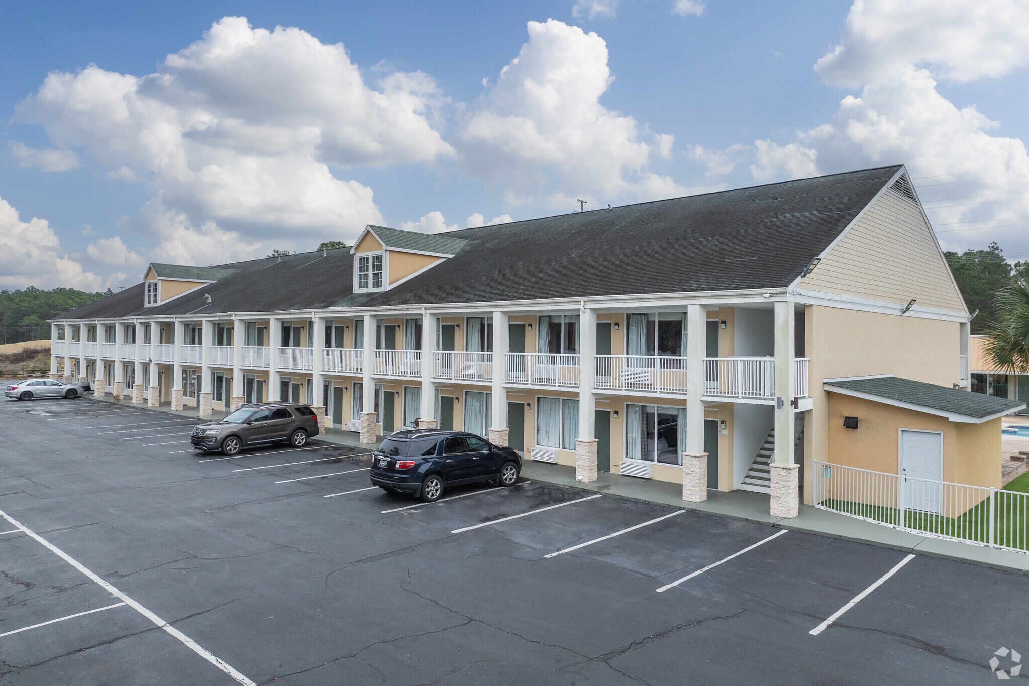 7903 Ocean Hwy, Pawleys Island, SC for sale Primary Photo- Image 1 of 1