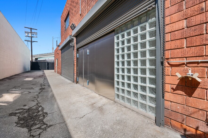 1509 Mateo St, Los Angeles, CA for sale - Building Photo - Image 3 of 31