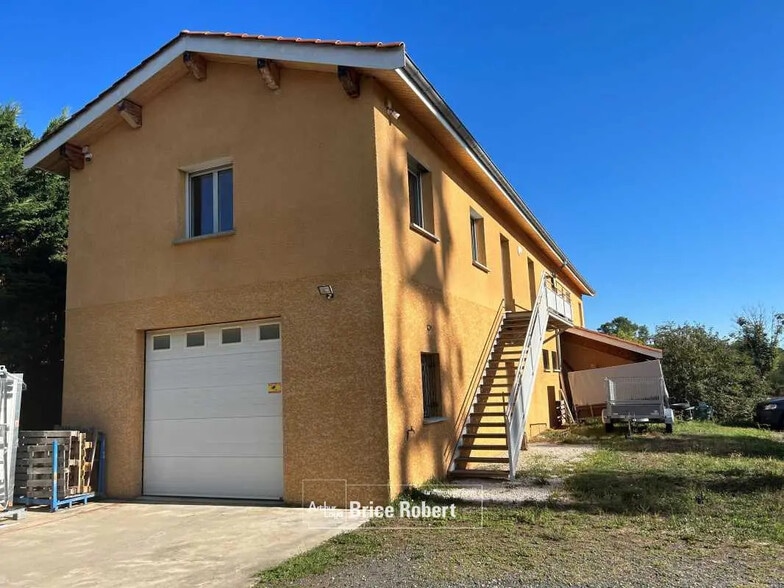 Flex in Messimy for lease - Building Photo - Image 1 of 14