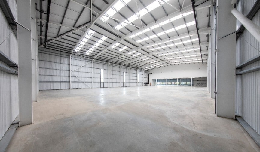 41 Millbrook Way, Slough for lease - Interior Photo - Image 3 of 5