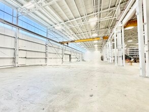2421 Blanding Ave, Alameda, CA for lease Interior Photo- Image 2 of 3