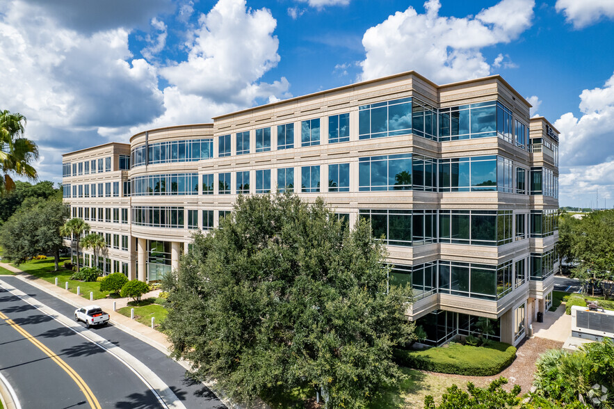 200 Colonial Center Pky, Lake Mary, FL for lease - Building Photo - Image 1 of 6