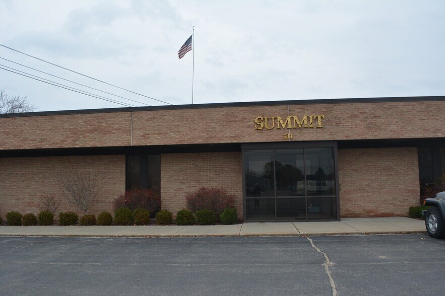 1315 S Mission Rd, Mount Pleasant, MI 48858