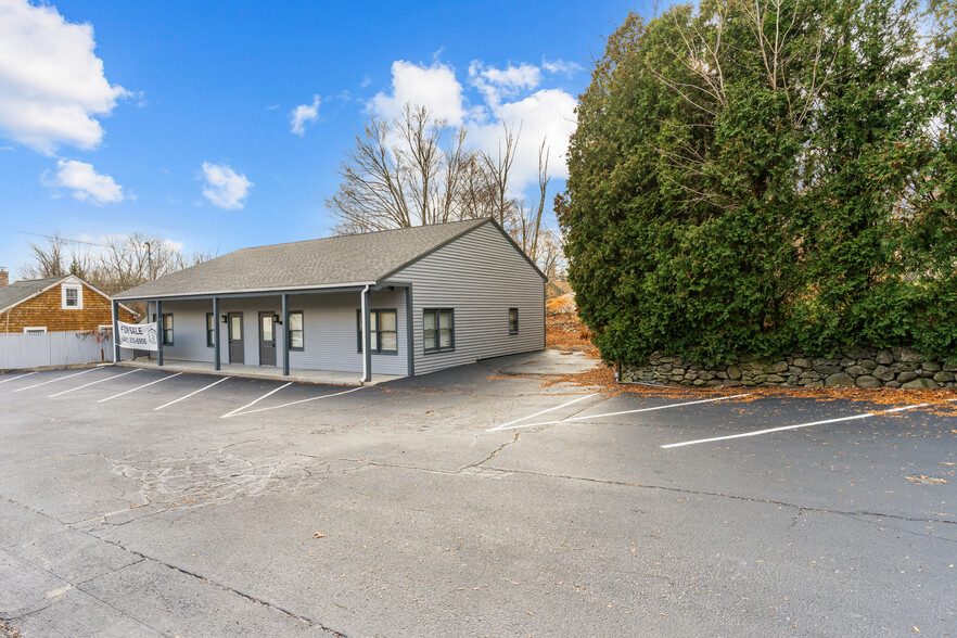 212 Putnam Pike, Glocester, RI for sale - Building Photo - Image 1 of 1