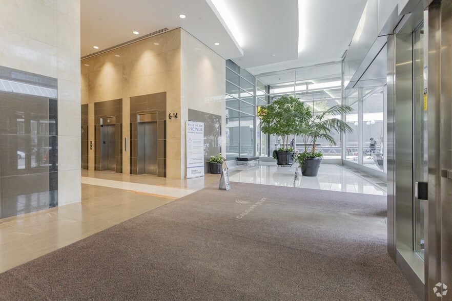 330 5th Ave SW, Calgary, AB for lease - Lobby - Image 2 of 8
