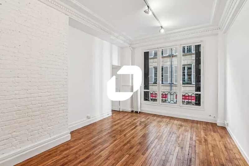 16 Rue Martel, Paris for lease - Building Photo - Image 3 of 28