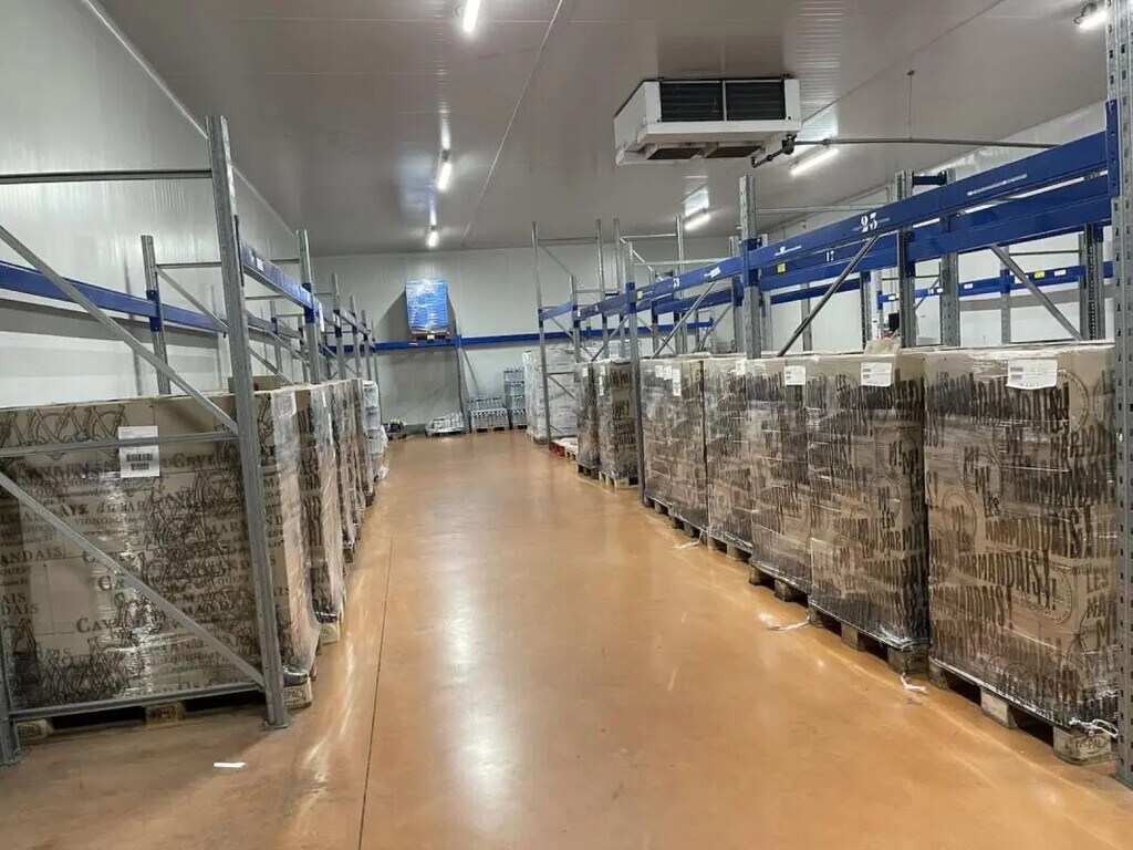 Vente Entrepôt 8 950 m² - Photo 1