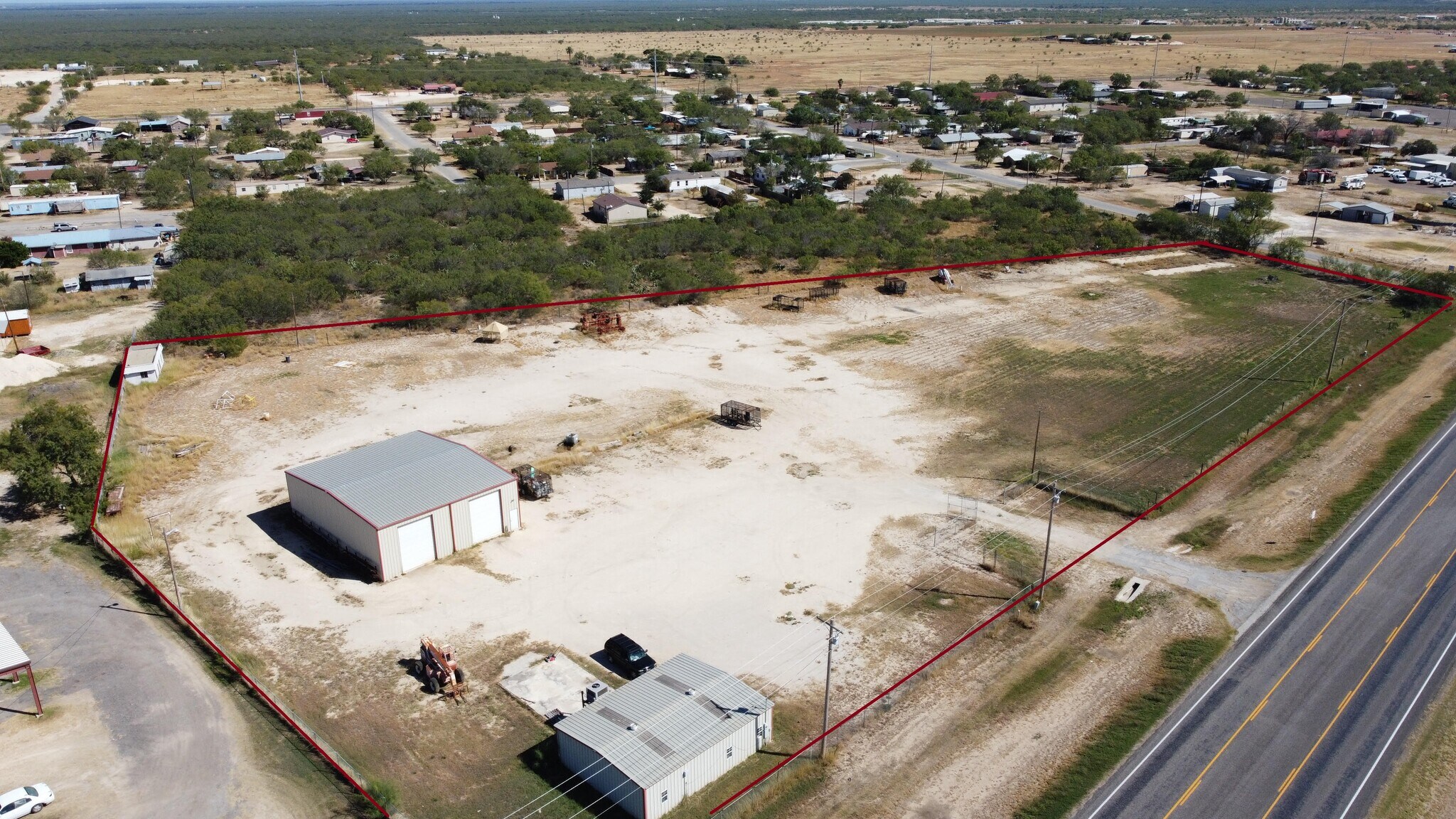 2477 US-83, Carrizo Springs, TX for sale Primary Photo- Image 1 of 1