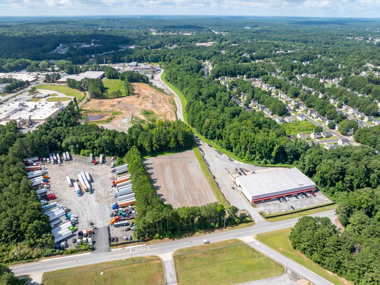 6515 Marbut Rd, Lithonia, GA for lease - Building Photo - Image 3 of 9