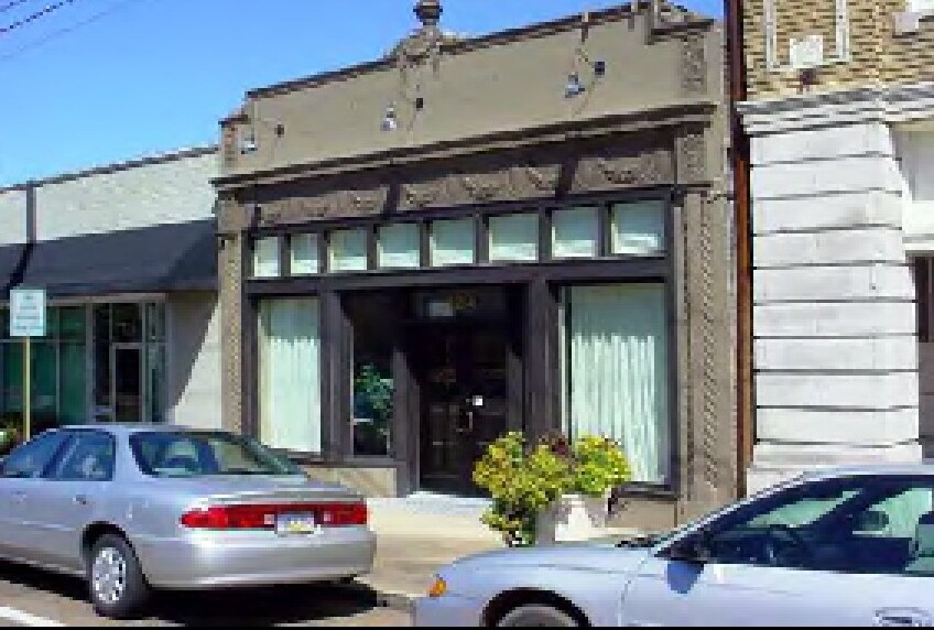 124 N Broadway, Mccomb, MS for sale Primary Photo- Image 1 of 1