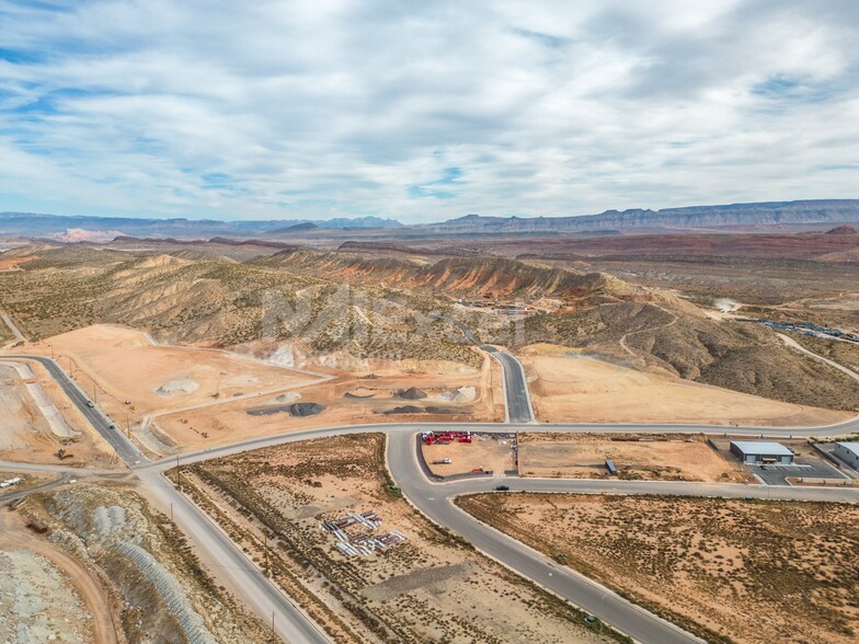 Red Waters Phase II at Sunrise Valley, Washington, UT for sale - Building Photo - Image 1 of 3