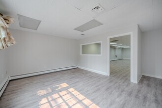 89 N Main St, Andover, MA for lease Interior Photo- Image 2 of 8