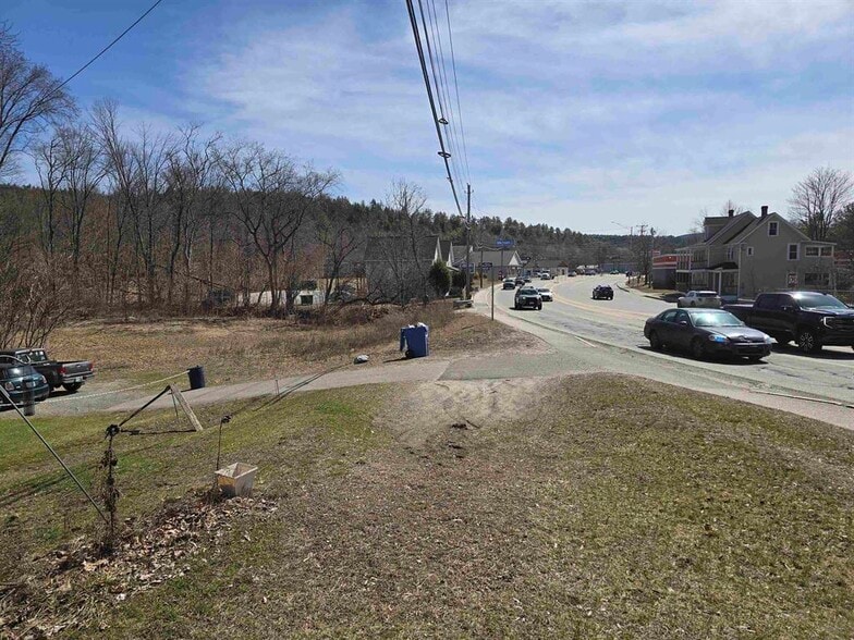 98 Washington St, Claremont, NH for sale - Building Photo - Image 1 of 5
