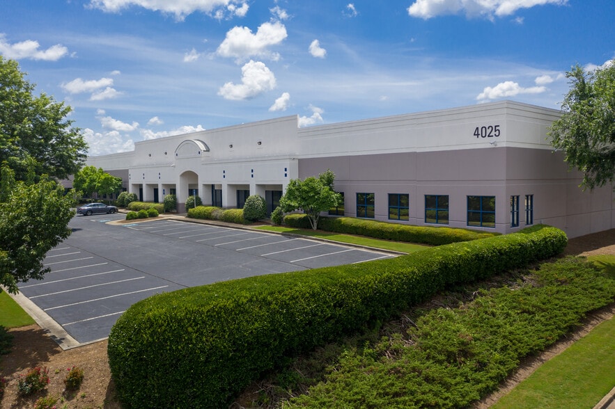 4025 Welcome All Rd, Atlanta, GA for lease - Building Photo - Image 3 of 9
