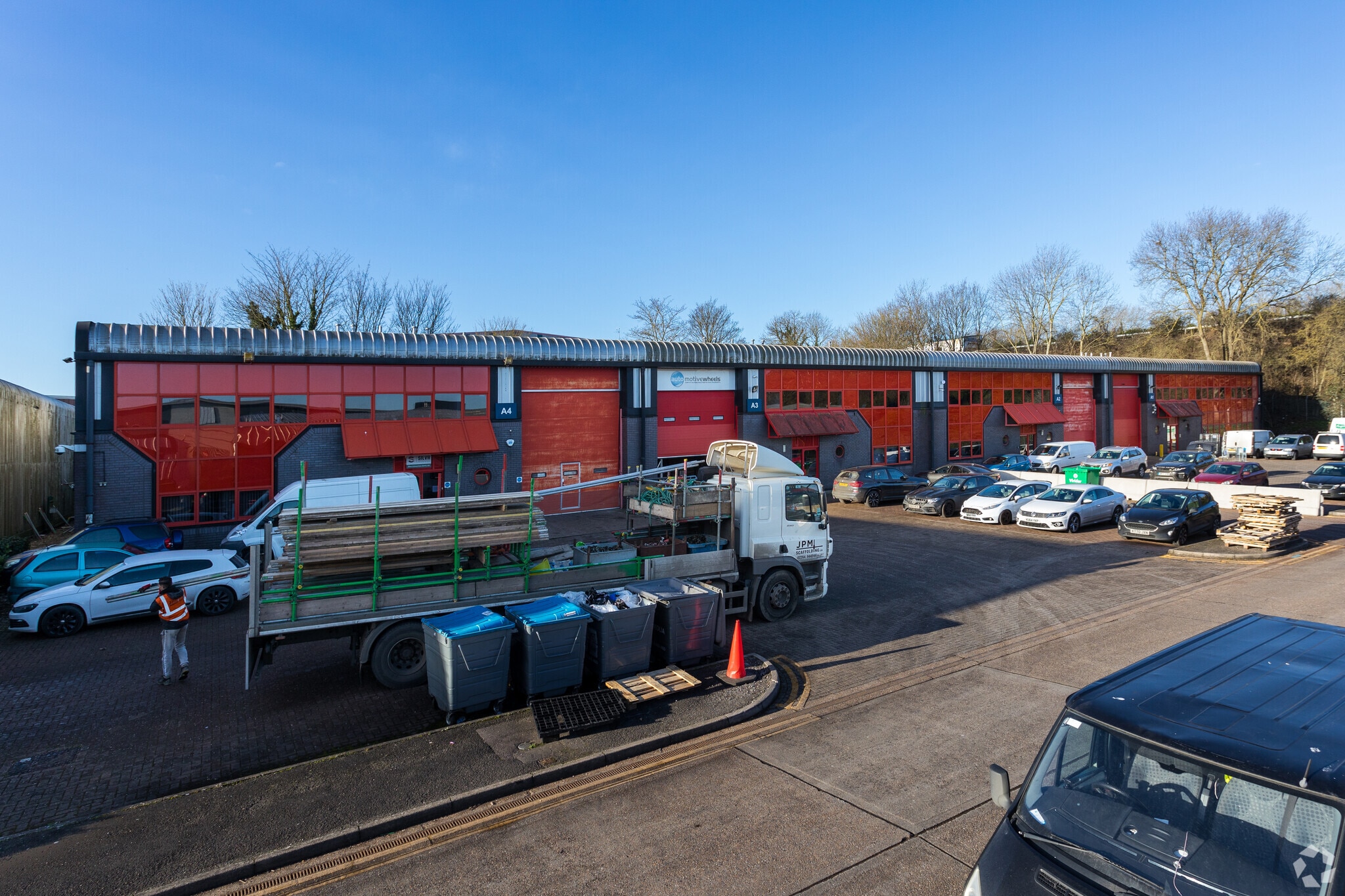 Saxon Pl, Rochester for sale Primary Photo- Image 1 of 1