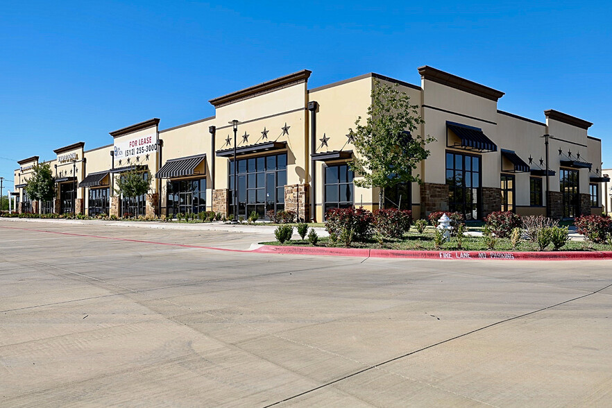 275 SE Inner Loop, Georgetown, TX for lease - Building Photo - Image 1 of 19