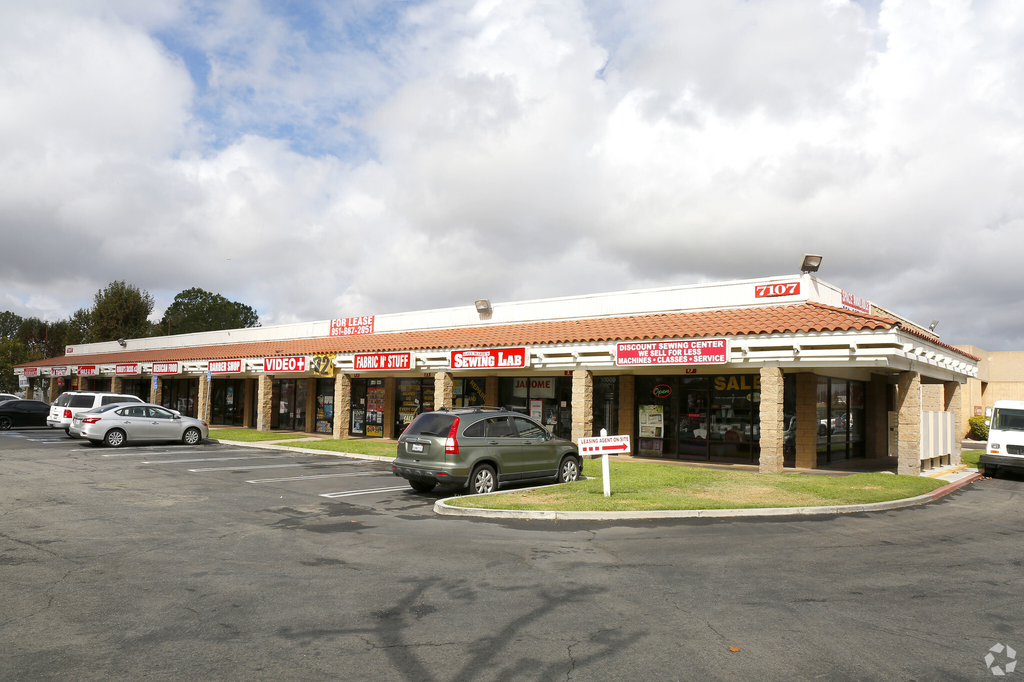 7107 Arlington Ave, Riverside, CA for sale Primary Photo- Image 1 of 1