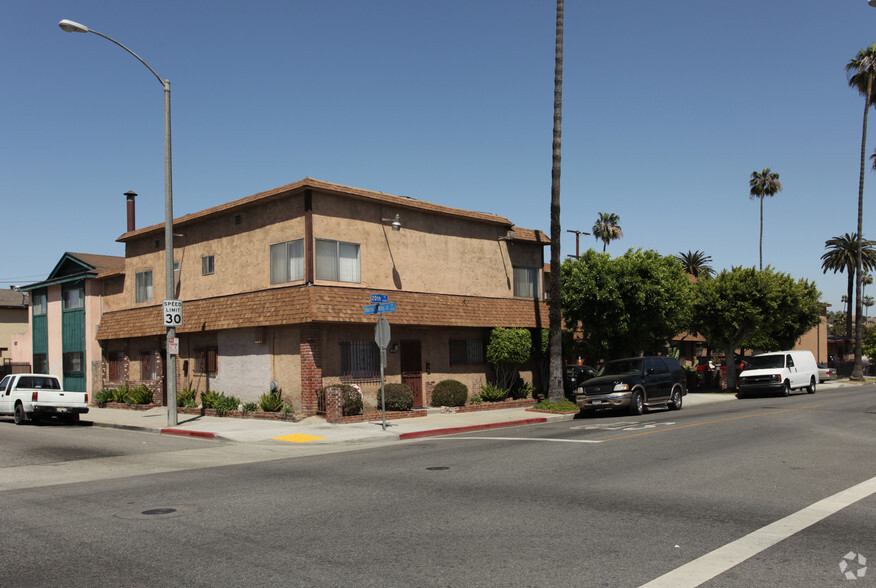 1015 E 20th St, Long Beach, CA for sale - Primary Photo - Image 2 of 31