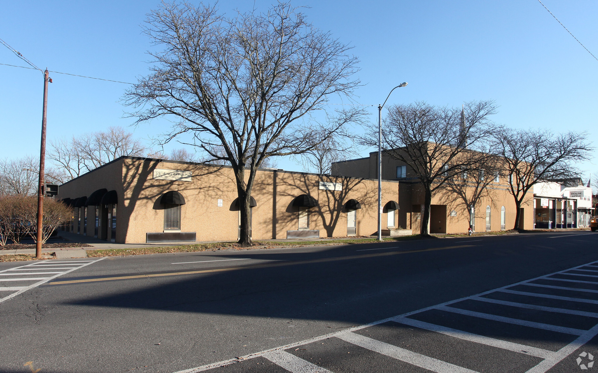 51-65 Albany Ave, Kingston, NY for lease Primary Photo- Image 1 of 5