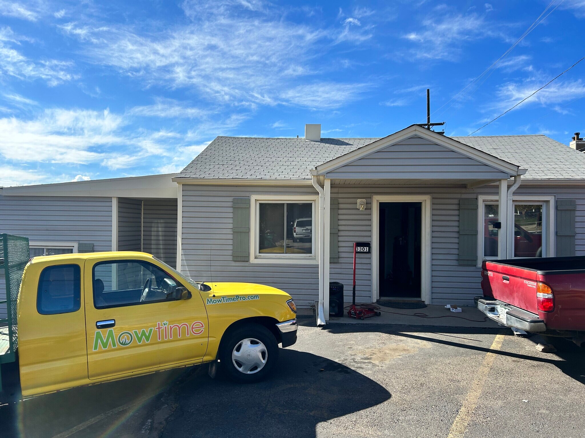 3301 S Eliot St, Sheridan, CO for sale Primary Photo- Image 1 of 1