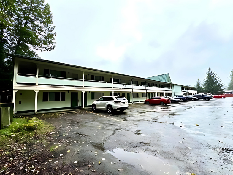 9000 Stephen Richards Memorial Dr, Juneau, AK for sale - Building Photo - Image 2 of 14