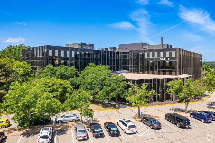 6600 France Ave S, Edina, MN for lease - Building Photo - Image 2 of 18